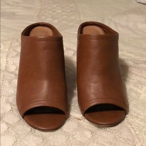 Caramel Open-Toe Mule